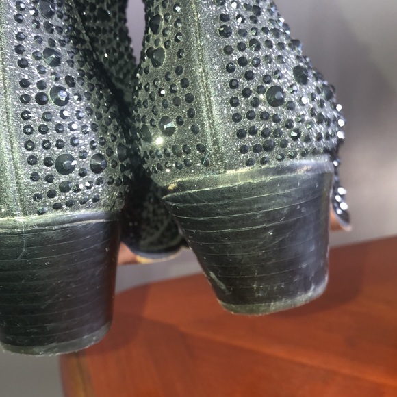 Prwnd JESSICA SIMPSON
Oviedo 2 Embellished Booties  8.5 black - Picture 11 of 13